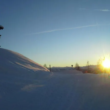 Strussingalm Hotel 3*